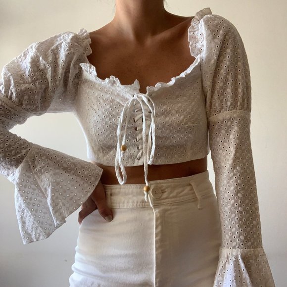 Love + Harmony White Atomic Nature Eyelet Crop - Picture 2 of 10